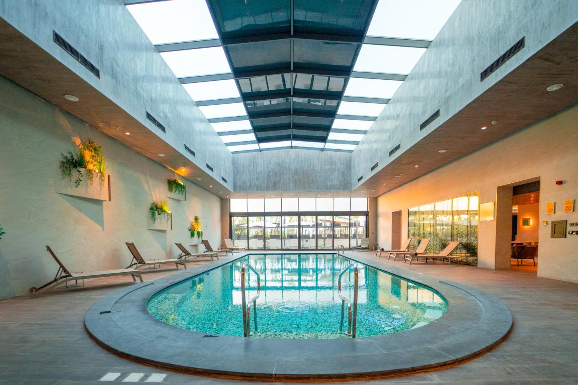 Moevenpick Hotel Du Lac Τύνιδα Εξωτερικό φωτογραφία The swimming pool at the hotel