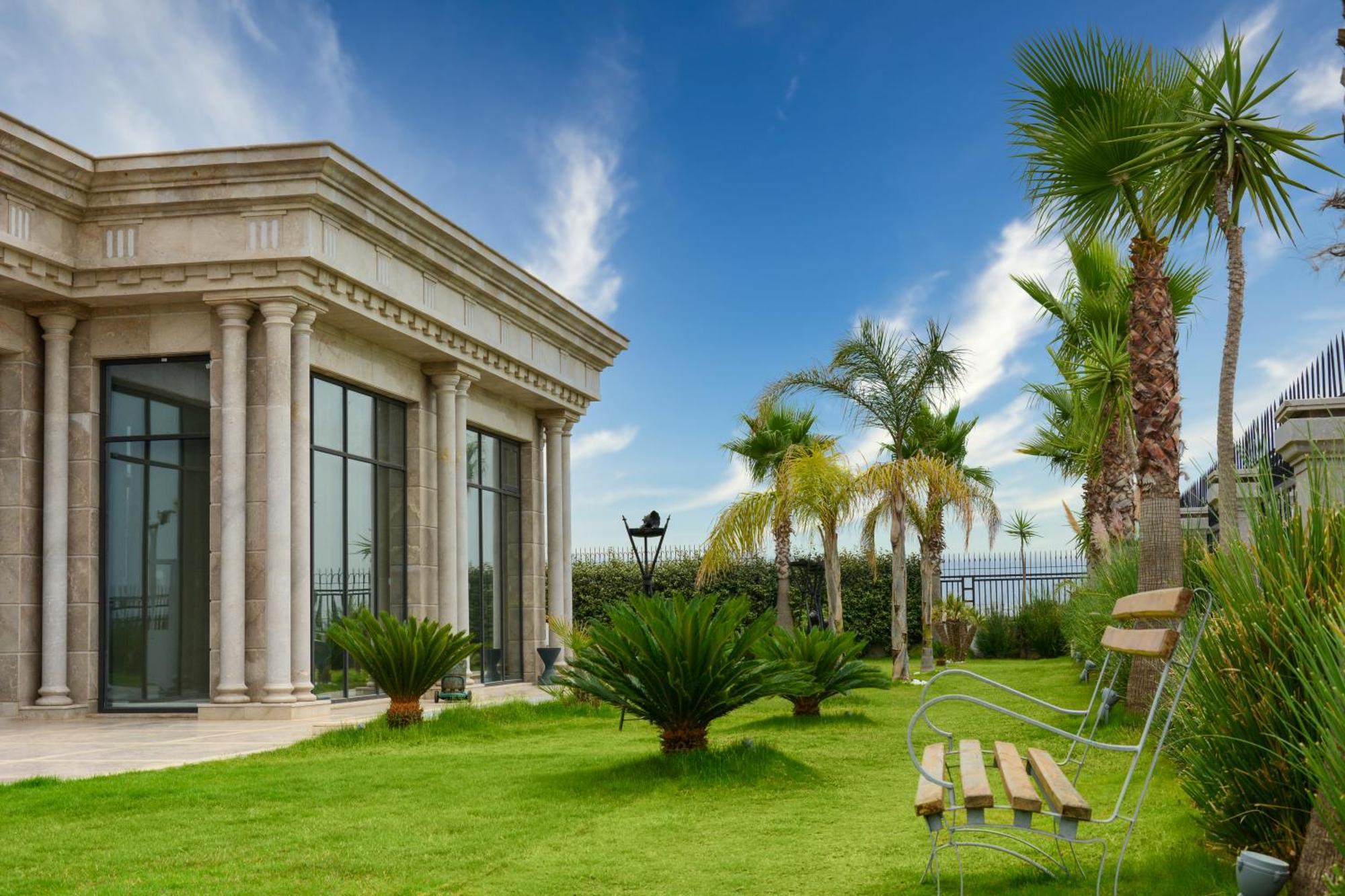 Moevenpick Hotel Du Lac Τύνιδα Εξωτερικό φωτογραφία The new building of the university library