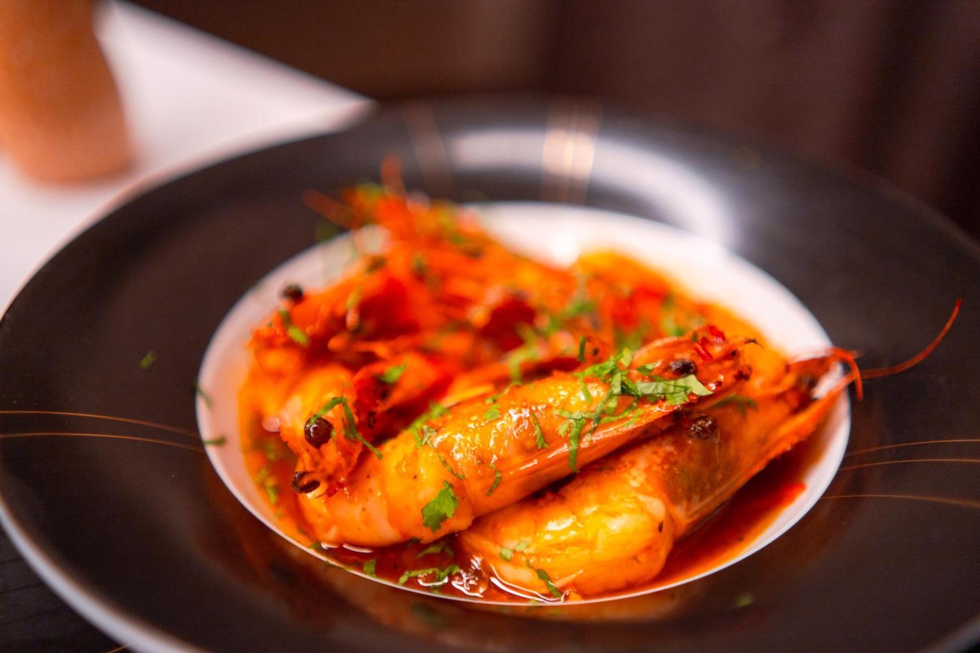 Moevenpick Hotel Du Lac Τύνιδα Εξωτερικό φωτογραφία Shrimp in XO sauce